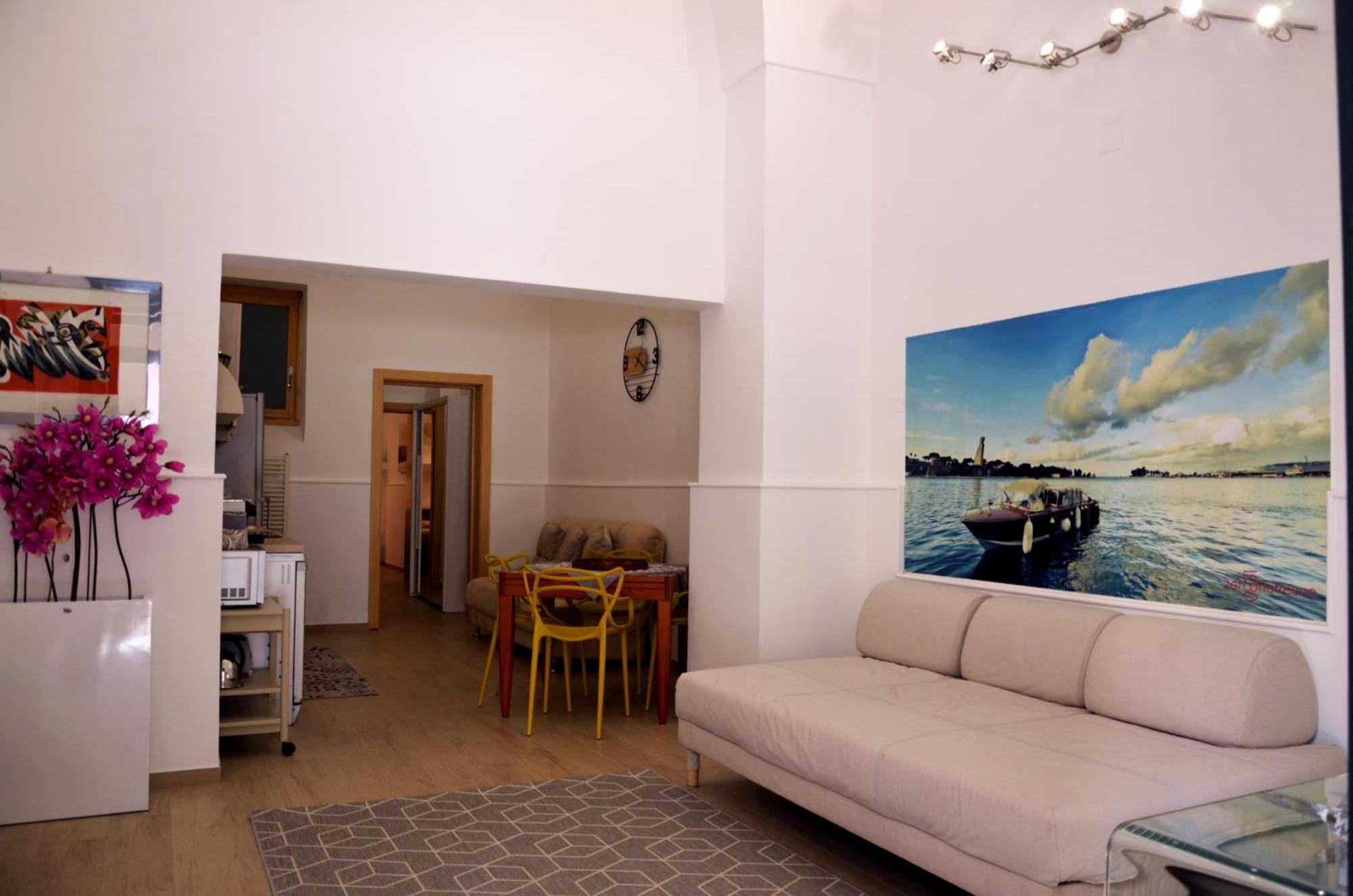 Conte Cavour Apartment Brindisi Ngoại thất bức ảnh