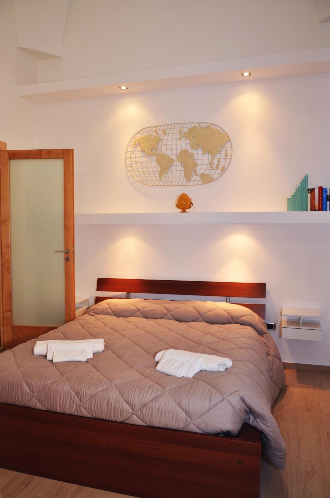 Conte Cavour Apartment Brindisi Ngoại thất bức ảnh