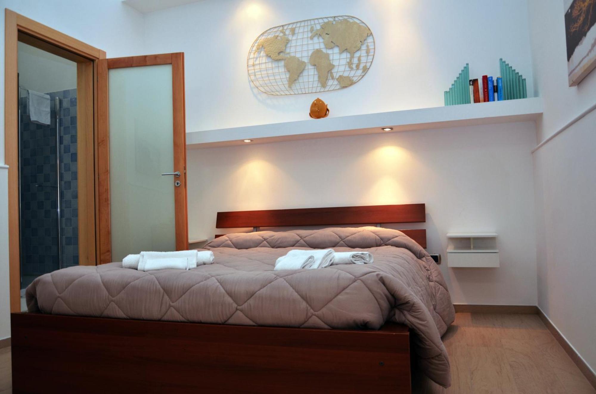 Conte Cavour Apartment Brindisi Ngoại thất bức ảnh